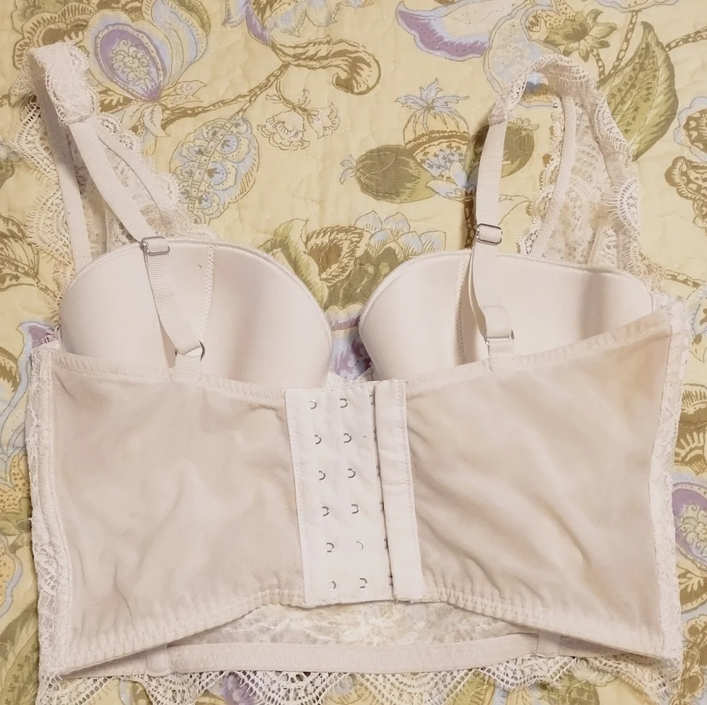 VS 2 Piece Bra / NWTPanty,  DREAM ANGEL Elegant Lace Bralette/ PANTY
